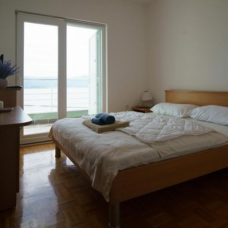 Apartment “Bel Ponte” Комарна Экстерьер фото